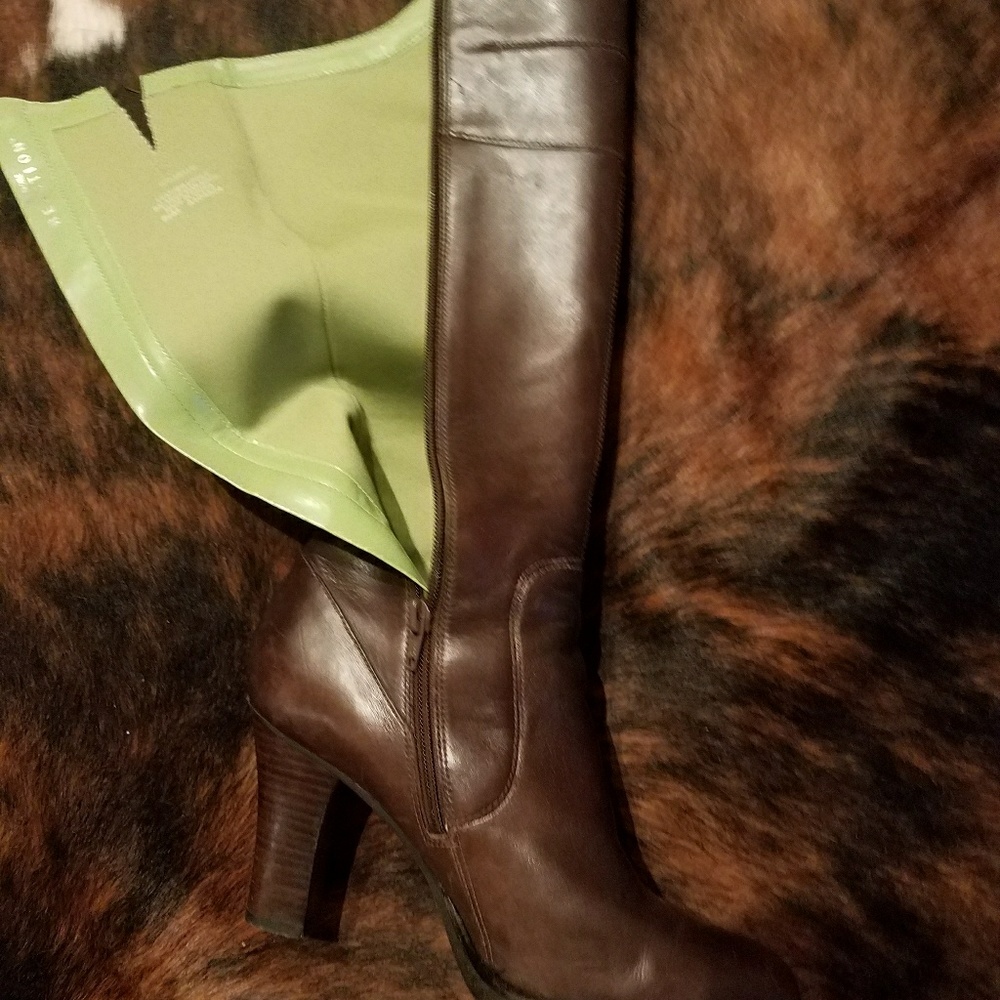 🎉HOST PICK🎉 Kenneth Cole Reaction Leather Boots - Picture 4 of 7